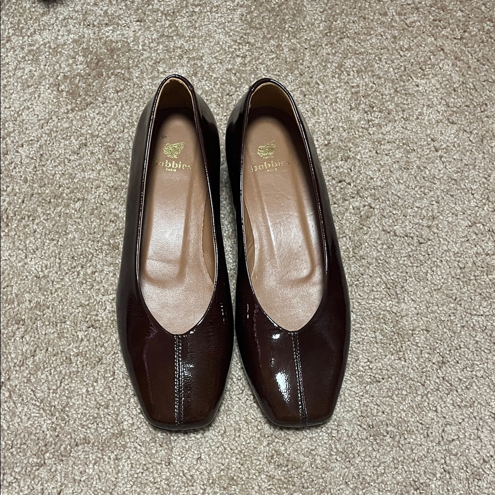 Gobbler's Elegant Brown Loafers for Women